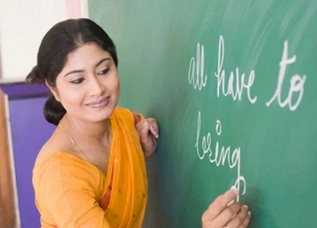 இந்தவேலைவாய்ப்பு முகாம் தனியார் பள்ளி ஆசிரியர்களுக்கு மட்டும் நடத்தப்படுகின்றது.